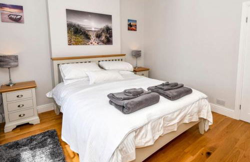 Gertie's Getaway - 3 Bedroom cottage sleep 6-8 - Photo 26