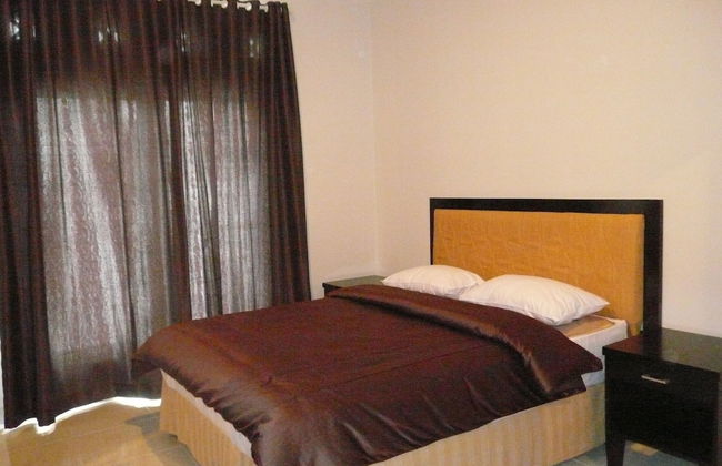 The Radiant Villa's & Function Hall - Photo 2