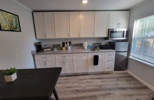 3 mins to All Things Waco: Casita - Foto 2