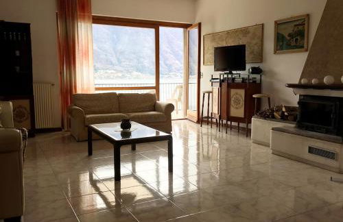Big Apartment with Lake View and Three Bedrooms - Foto 25
