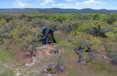 NEW Treehouse at Link Lane 2 Acres w Hot Tub - Foto 9
