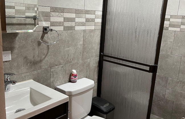 Fully Equipped and Furnished Apartment and Office - Foto 12