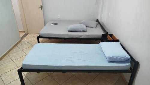 Apto 6 ótimo local próximo shopping - Foto 2