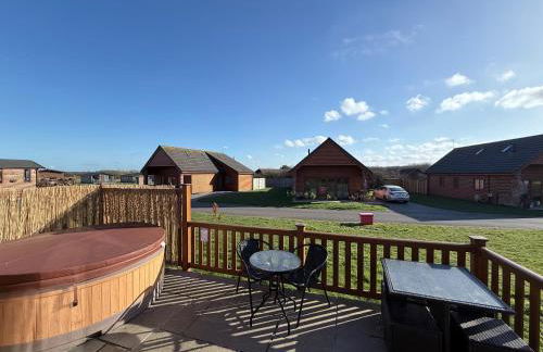 Eden Lodge-Tranquil-Hot Tub-Fishing-7m to Beach - Foto 4