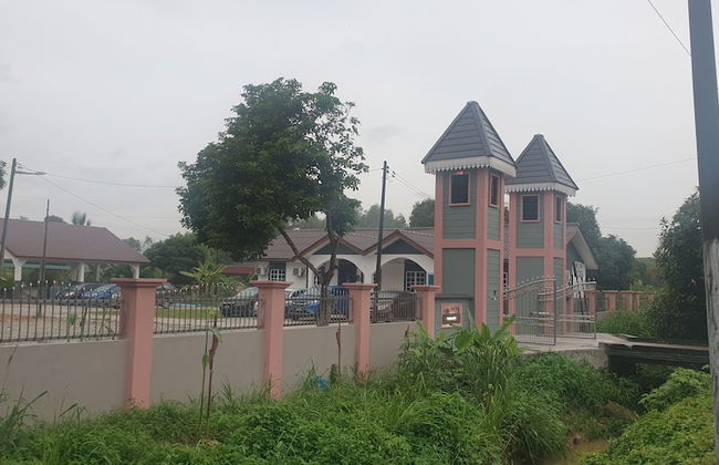 4 Bedroom Bungalow With Private Pool - Foto 1