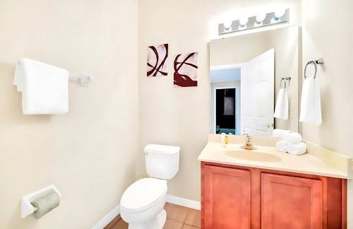 Bella Vida House with Pool and Games - Near Disney! - Foto 35