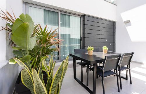 Home2Book Stylish Apartment Pool & Terrace Abades - Photo 36