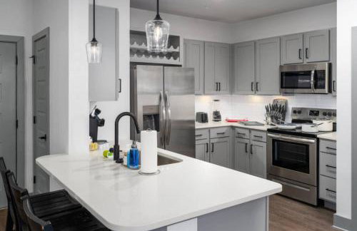 Birmingham Luxury Apt, near everything - Photo 21