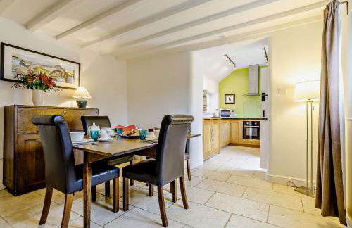 2 Bed in Ashford in the Water 82117 - Foto 3