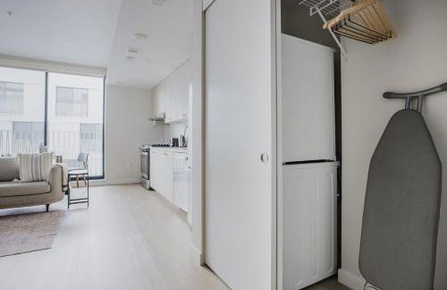 Blueground Downtown elevator nr parks LAX-1239 - Foto 12