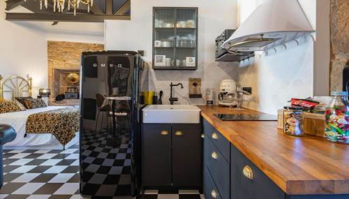 La Suite Años 20 Bañera, chimenea de leña y terraza - Foto 2