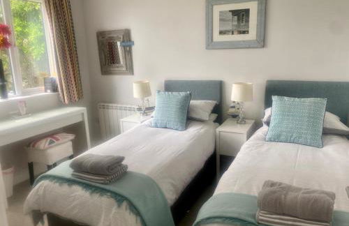 2 Bedroom Cottage sleeps 4, with Pool Use, Sennen - Foto 6