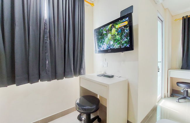 Good Choice And Comfy Studio Apartment B Residence - Photo 9