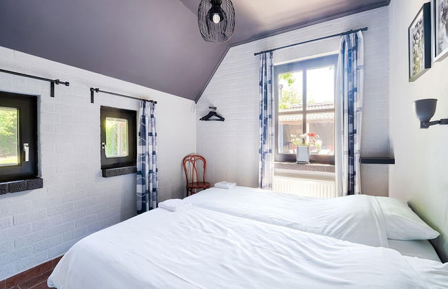 Atmospheric Country House in Asten on a Golf Course - Photo 6