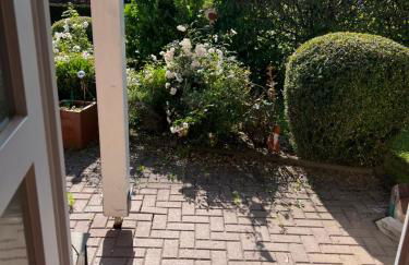 NEW Spacious House with large garden - Foto 38