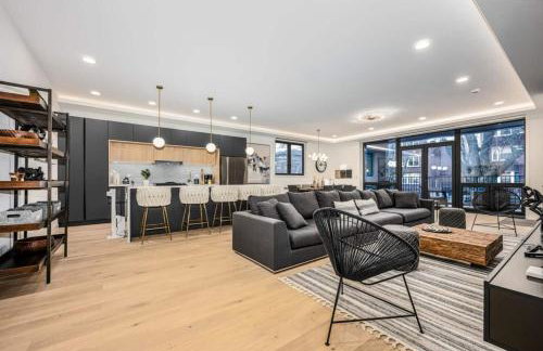 Ultra Modern Luxury - New Construction 4 Bedrooms - Photo 13