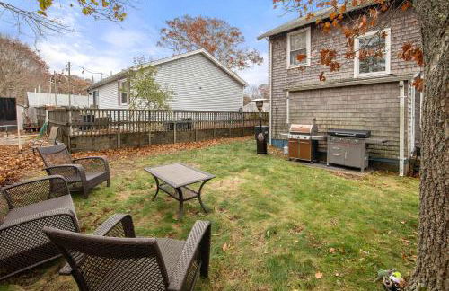 Steps to the Beach Cozy Central AC - Foto 26