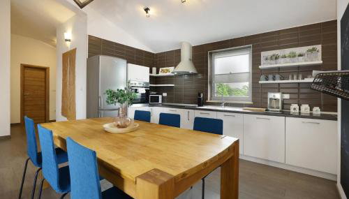 Beautiful Home In Kunj With Wifi - Foto 5