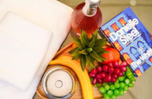 Open Mind Property - HotTub, 2 Guests & 1 Bed - Photo 11