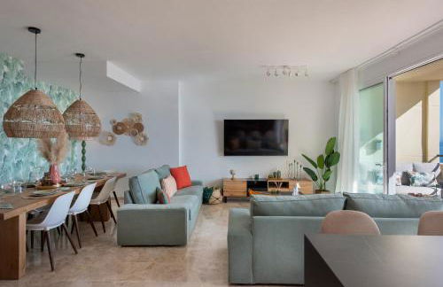 Terrace by the Sea Penthouse & Puerto de Estepona - Photo 9