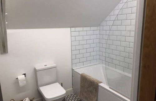 Beautiful, spacious 3 bed Brixham apartment - Photo 23