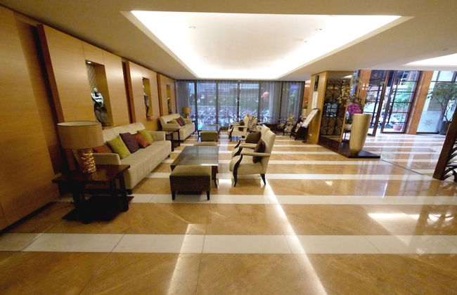 CK Serviced Residence - Photo 2