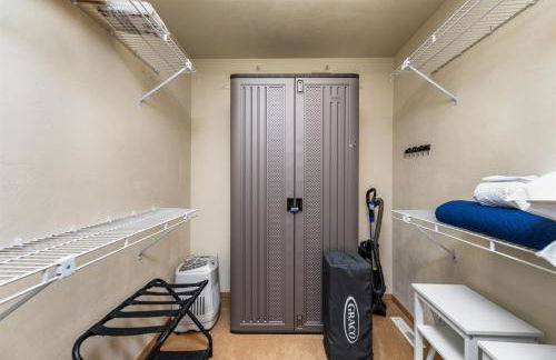 Charming Sister Bay Home Backyard Oasis & HotTub - Foto 52