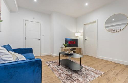 Coulsdon Luxe - Sleeps 3 - Near Station - Foto 11