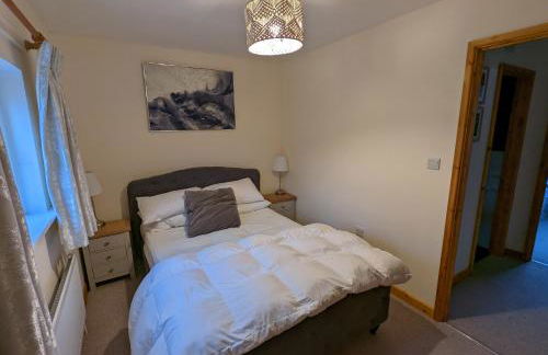 2 Bed Cottage - Sleeps 4 - Garden, Pets, Wifi - Foto 32