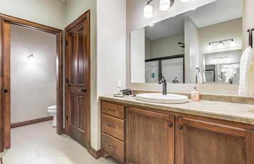 8 Mi to Lambeau Field Family Home in De Pere! - Foto 10