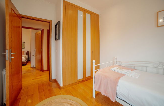 Arcozelo Pool Garage by Vacationy - Photo 20