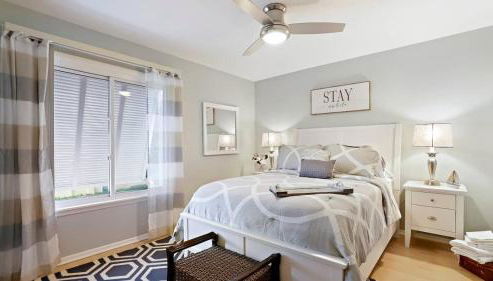 Resort Condo with Private Beach - Photo 3