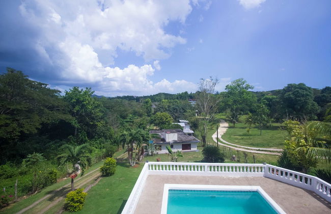 Rainbow Hill - Photo 1