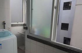 Apartamento com espaço para home Office no Menino Deus ao lado do shopping Praia de Belas - Foto 17