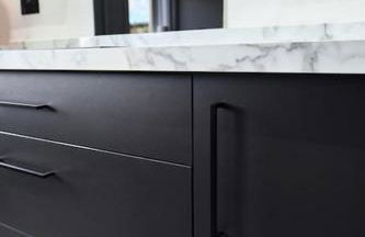 Modern 3 Bedroom Apartment - Photo 16