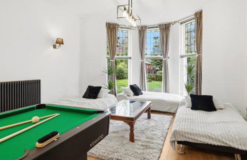 NEW Apartment with Pool Table and Parking Sleeps 7 - Foto 32