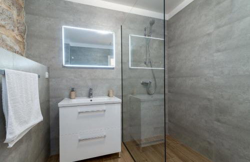 Stone house Grgo with heated swimming pool and spa - Foto 46