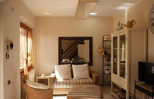 La villetta fonte antica "parcheggio privato" incluso ombrellone e 2 lettini nello stabilimento balneare - Photo 5