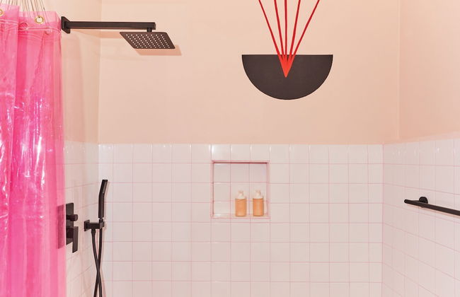 MOOD HAUS by DW - 70's Retro Stays - Photo 41