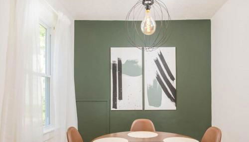 Downtown Walkable - 2 bed 1 bath King Bed - Foto 2