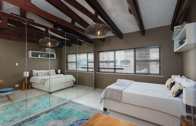 Sandringham 50 - Adults Only - Photo 3