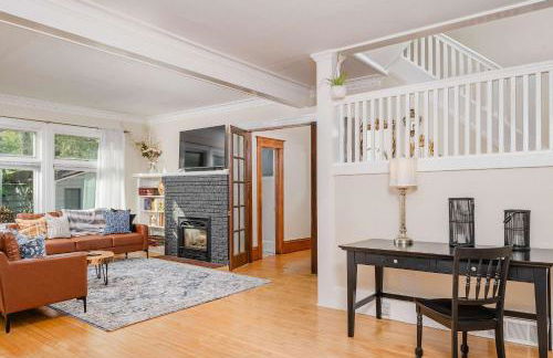 Family Downtown Mansion - Sleeps 13 - Foto 2