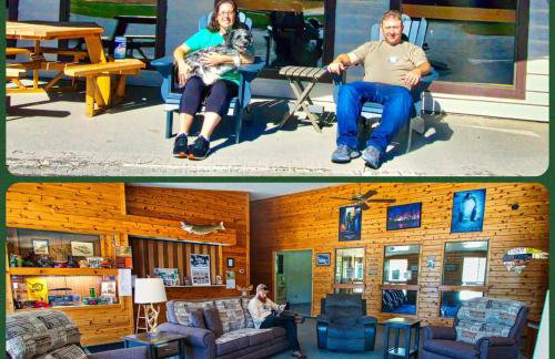 Boulder Junction Motor Lodge - Photo 15