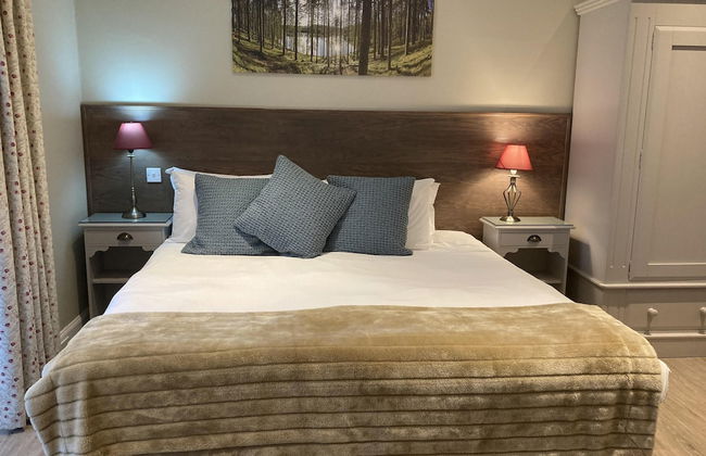 Pinewood Cottage Deluxe Self Catering Apartments - Foto 8