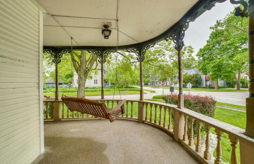 Charming Champaign Victorian with Deck! - Foto 27