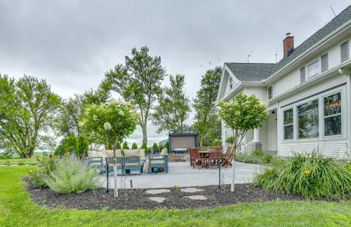 Fire Pits, Views and Yard Luxe Mt Horeb Getaway! - Foto 36