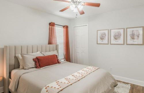 House w pool near McKee Gardens - Foto 4