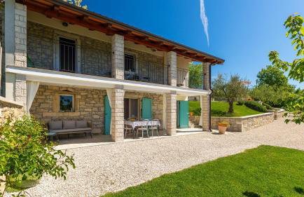Beautiful Villa Cartolina with pool in Buje - Foto 2
