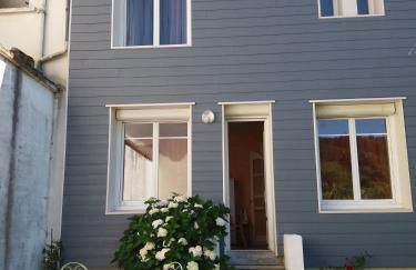 Gîte "les hortensias" au coeur de Lacaune - Foto 2