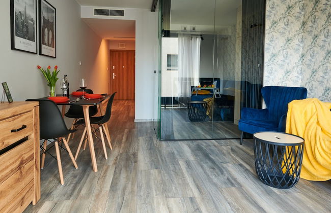 Easy Rent Apartments - CRYSTAL - Photo 1